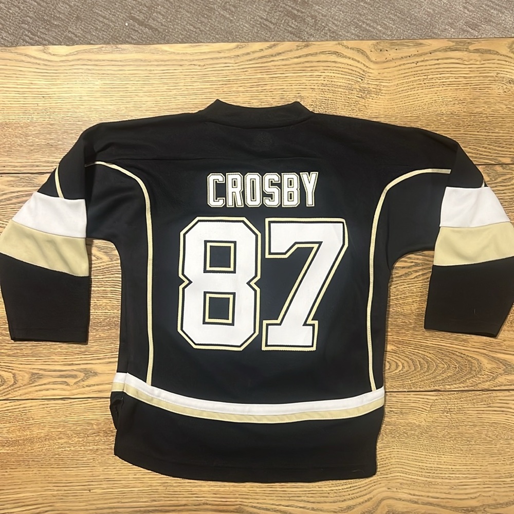 Sidney Crosby Pittsburg Penguins Jersey - Size S/M